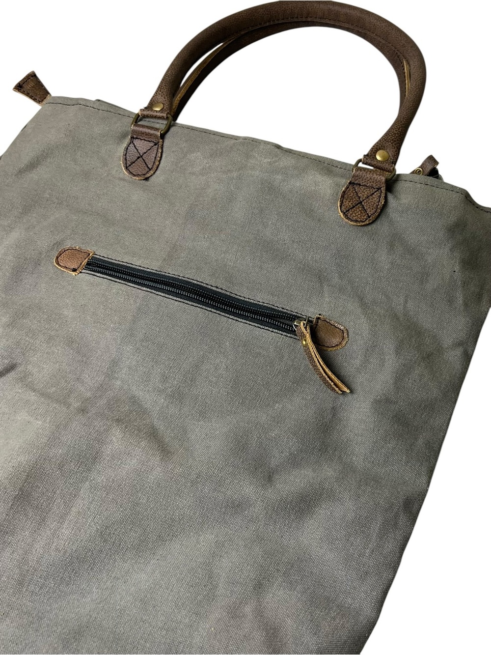 Myra Bag NEW Stardom Canvas Tote Bag w/ Leather Star Patches & Trim - Picture 5 of 11